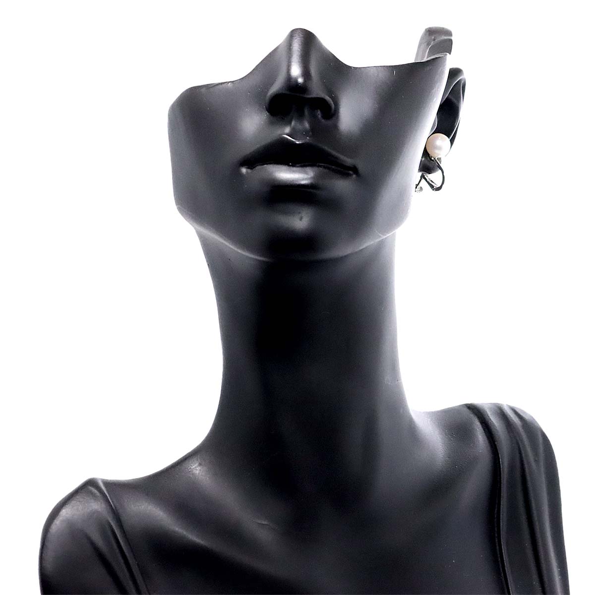 Akoya Pearl 7.5mm Earrings 18K WG White Gold 750