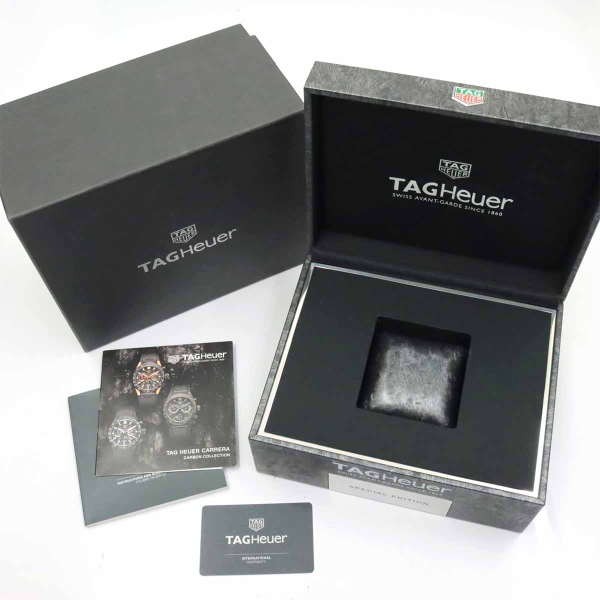 Carrera Calibre Heuer 02 CBG2052 Automatic 750 PG Mens