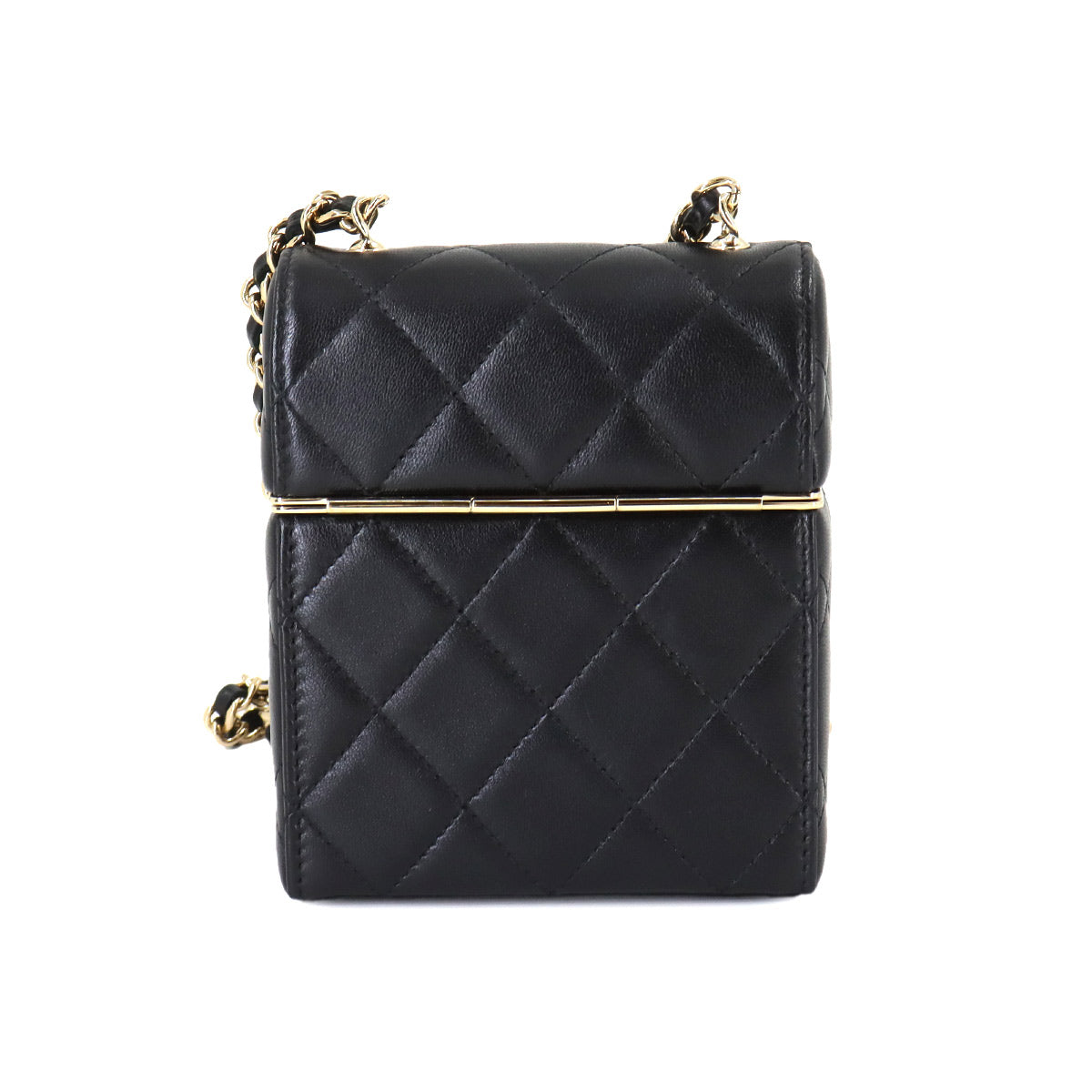 Matelasse Box type Chain Shoulder Bag Leather Black AP2656