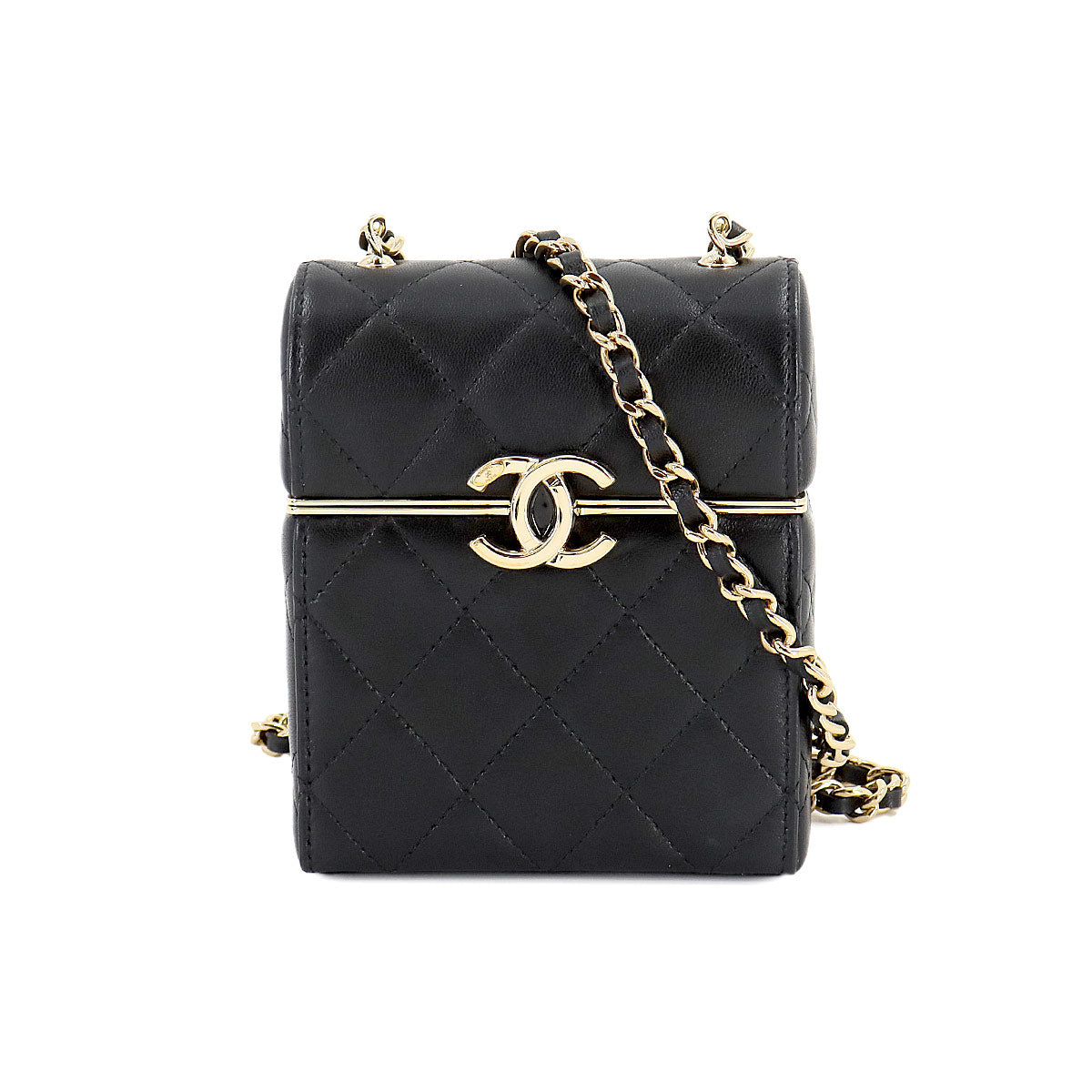 Matelasse Box type Chain Shoulder Bag Leather Black AP2656