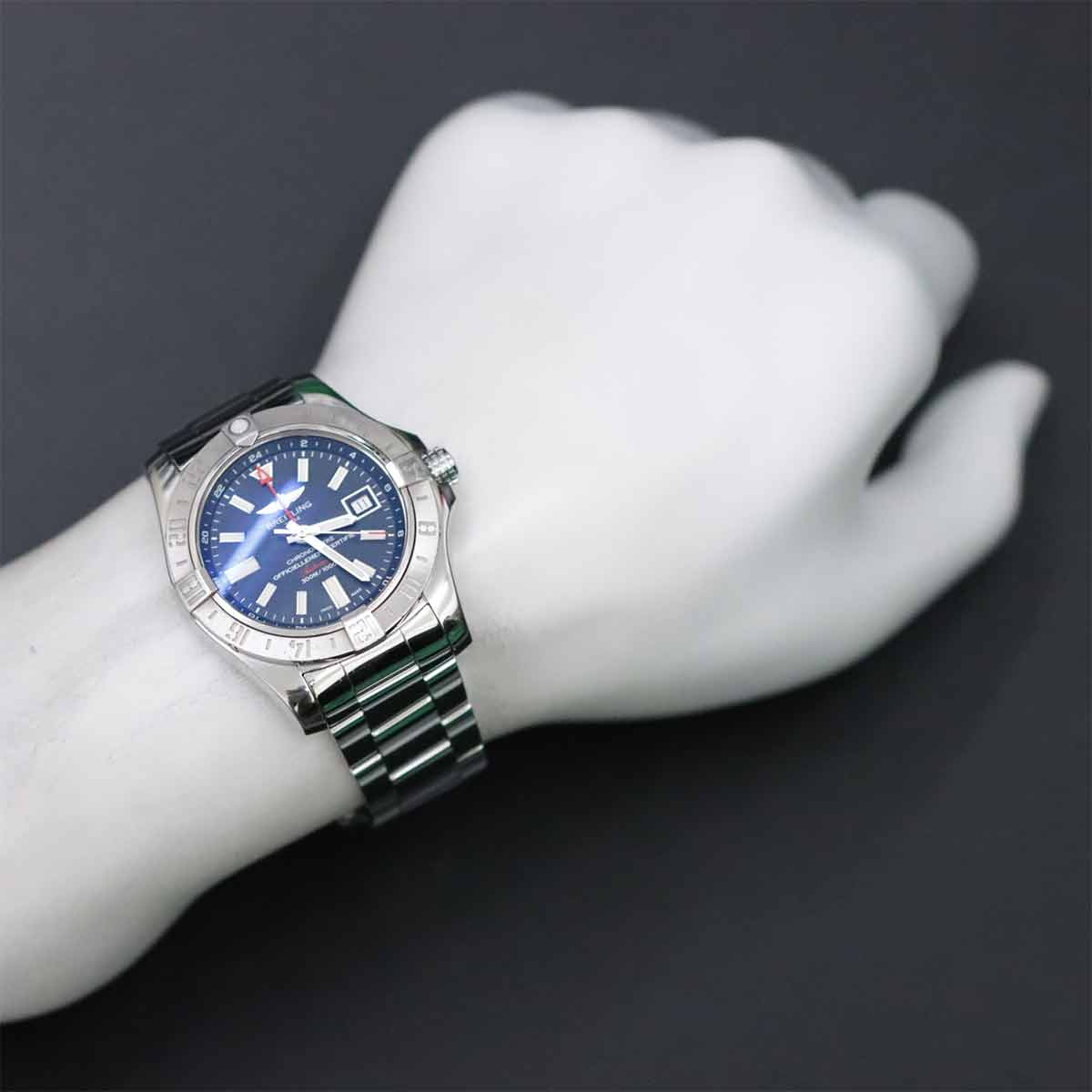 Avenger II GMT A32390 Automatic Blue Dial Mens