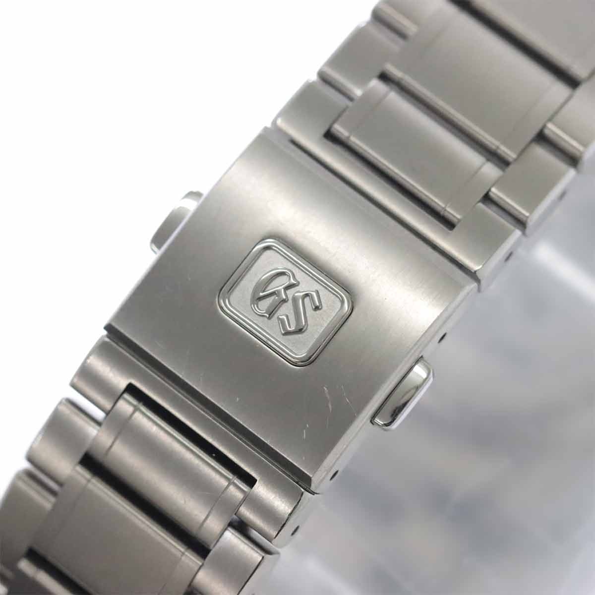 Evolution 9 Spring drive SBGE285 Date GMT Silver Dial