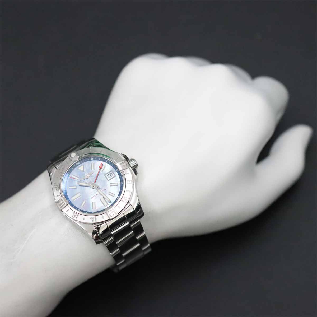 Avenger II GMT A32390 Japan Limited Blue Shell Dial Mens