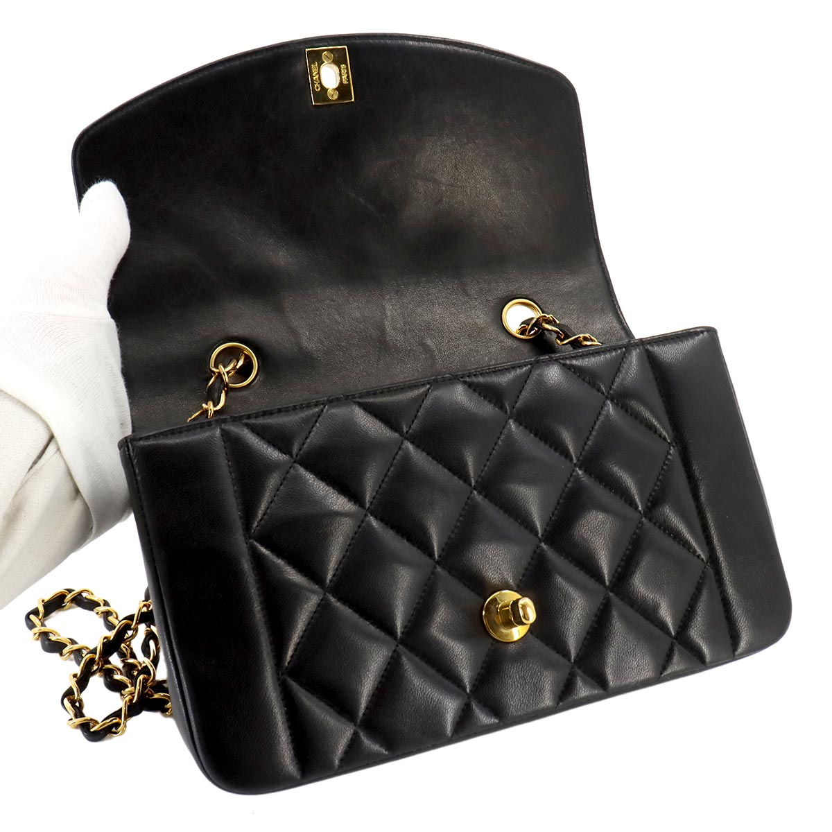 Diana Matelasse 22 Chain Shoulder Bag Leather A01164 Vintage