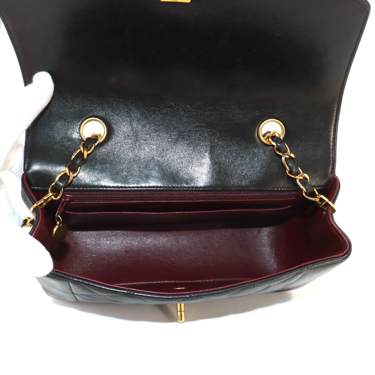 Diana Matelasse 22 Chain Shoulder Bag Leather A01164 Vintage