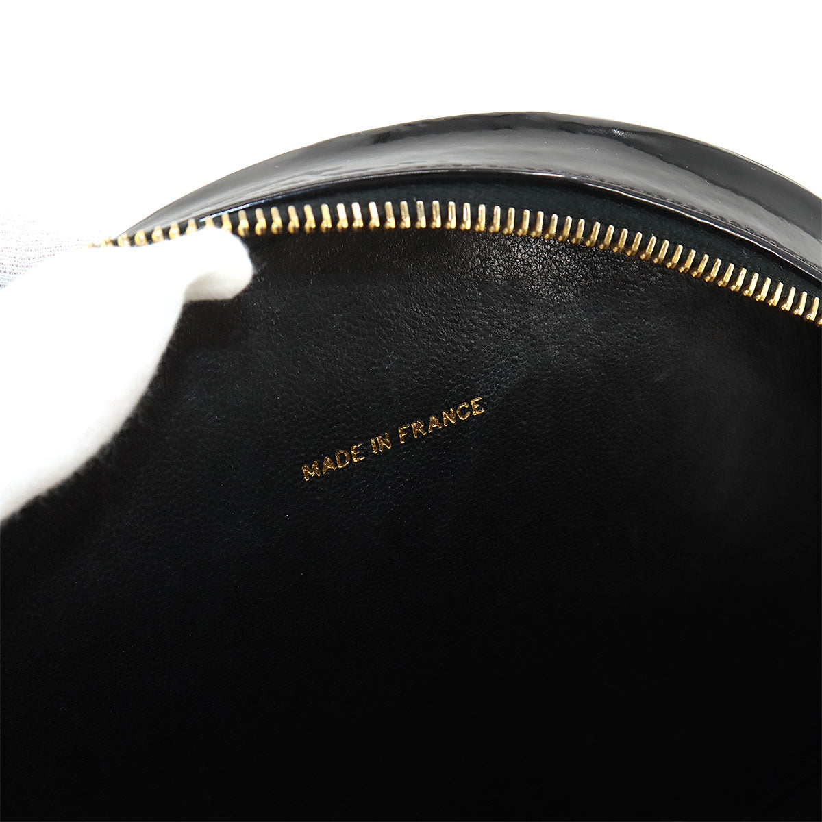 Matelasse Round Vanity Hand Bag Enamel Black White Vintage