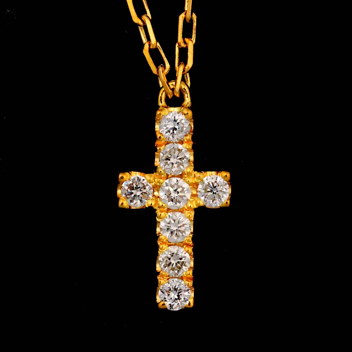 Diamond 0.05ct Cross Necklace 18K Yellow Gold 750