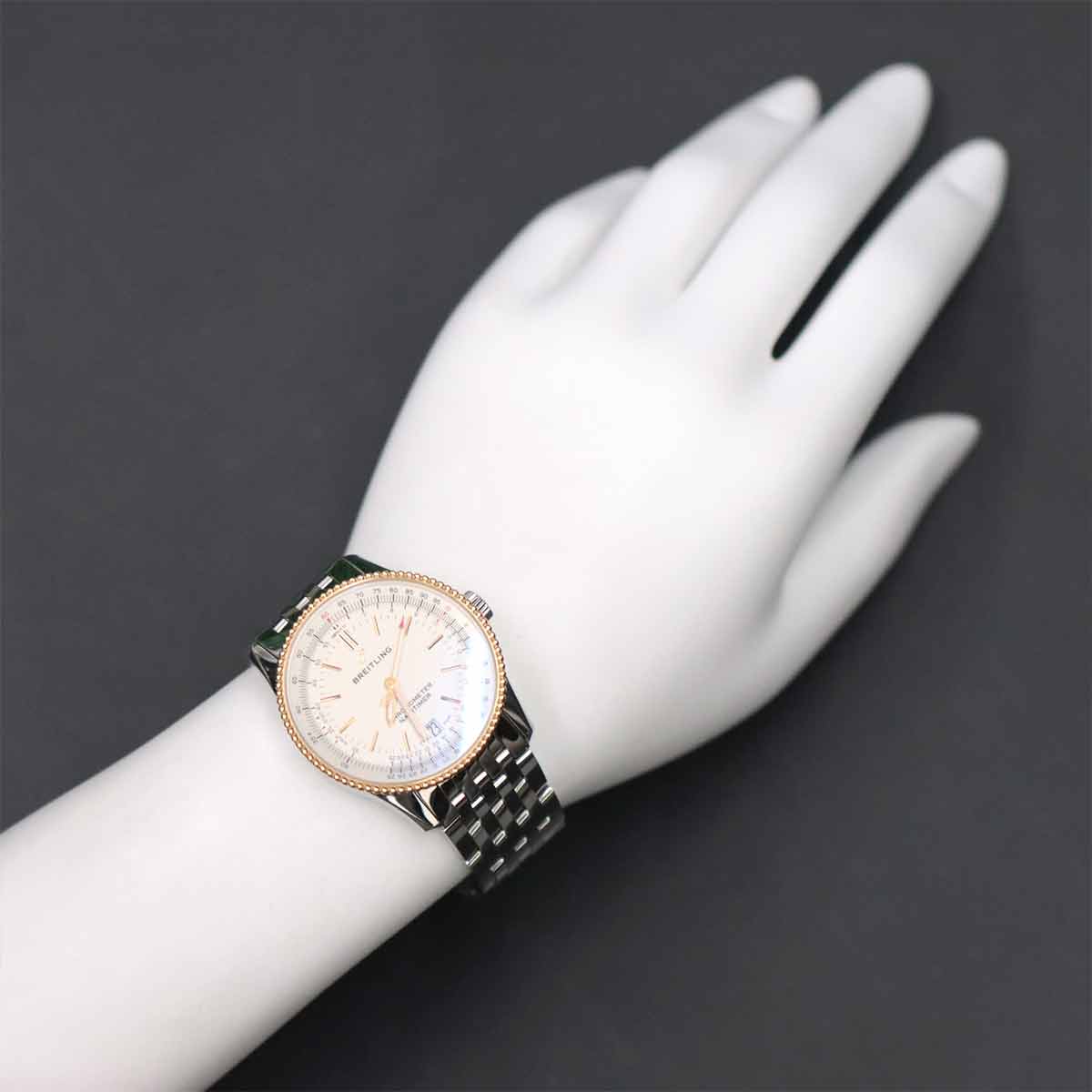 Navitimer U17325 Automatic Date Silver Dial Mens Watch