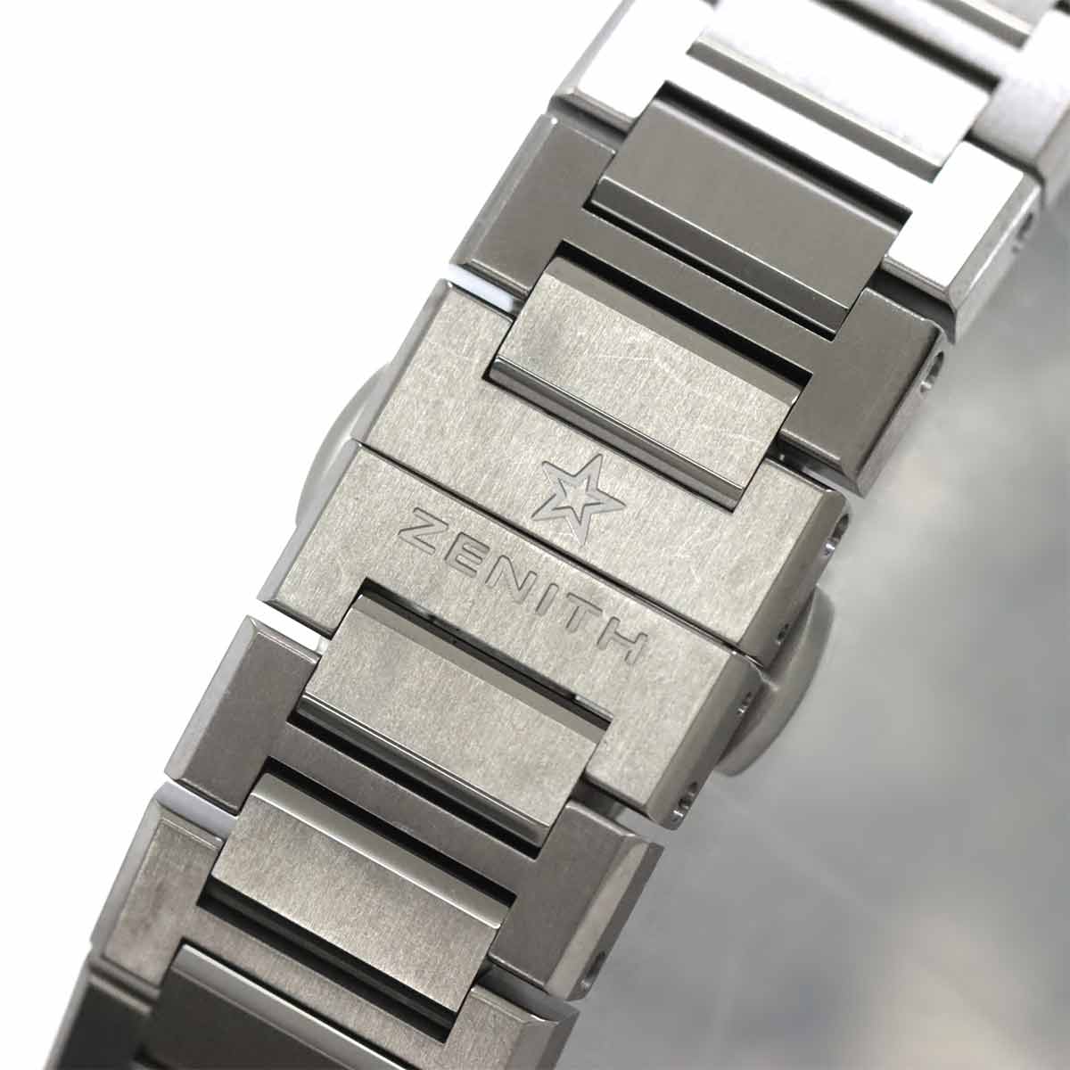 Defy Classic 95.9000.670/51.M9000 Automatic Mens Watch