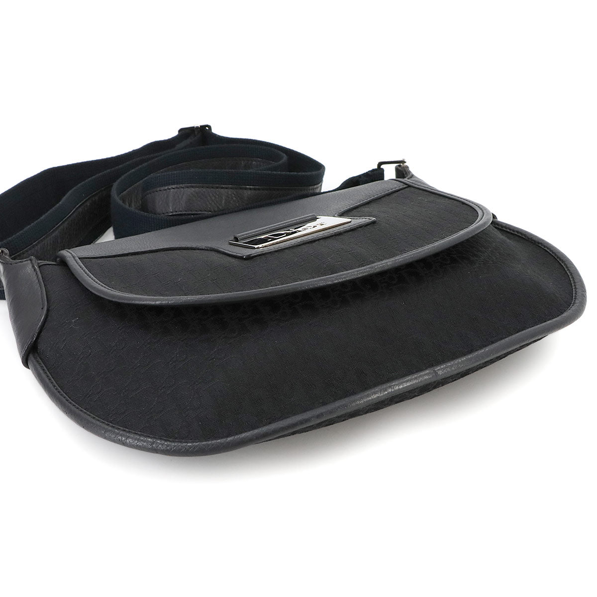 Street Chic Shoulder Bag Canvas Leather Black Navy