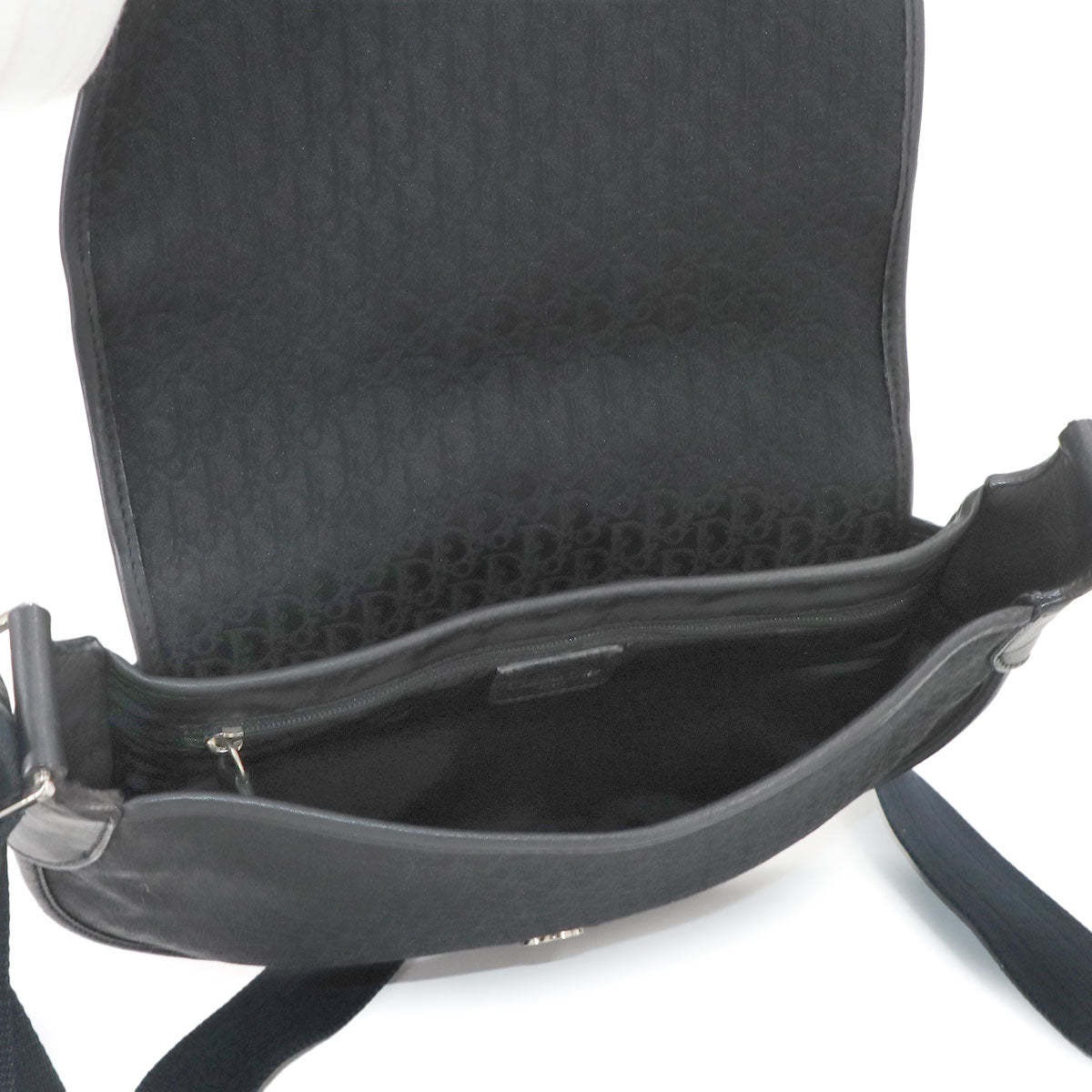 Street Chic Shoulder Bag Canvas Leather Black Navy