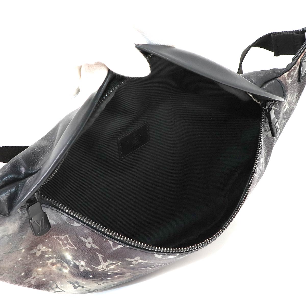 Monogram Galaxy Discovery Bumbag Body Bag M44444 90269097