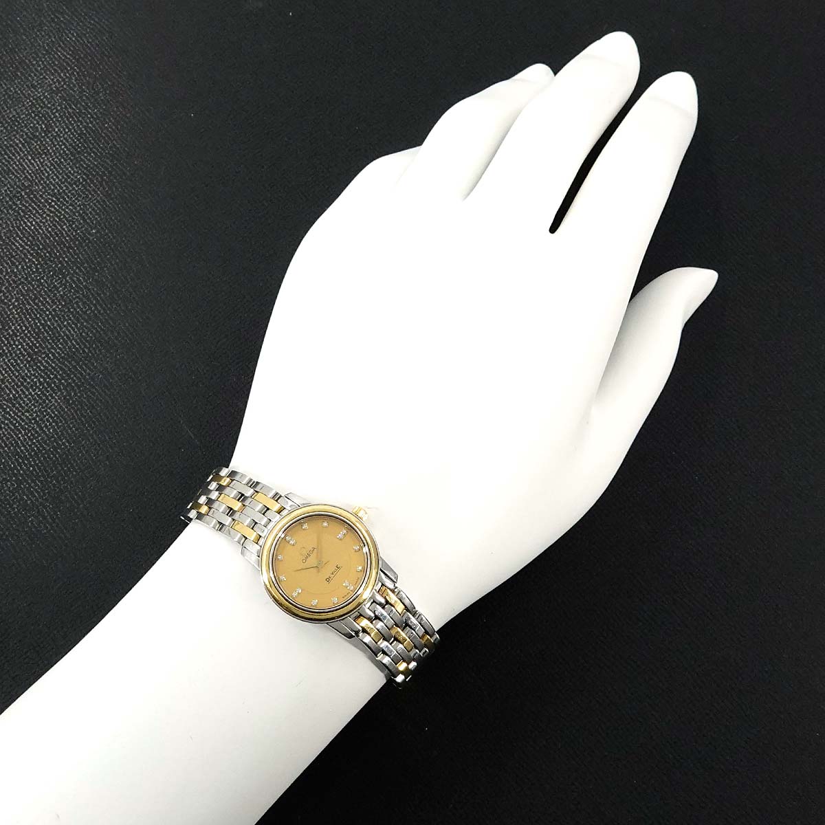 DeVille 4370 16 Yellow Gold 16P Diamond Quarts Ladies