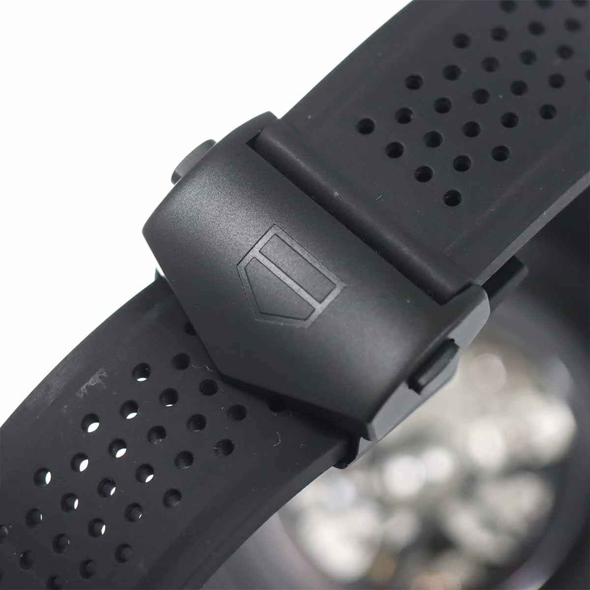 Carrera Calibre Heuer 02 CBG2090 Automatic Mens Watch