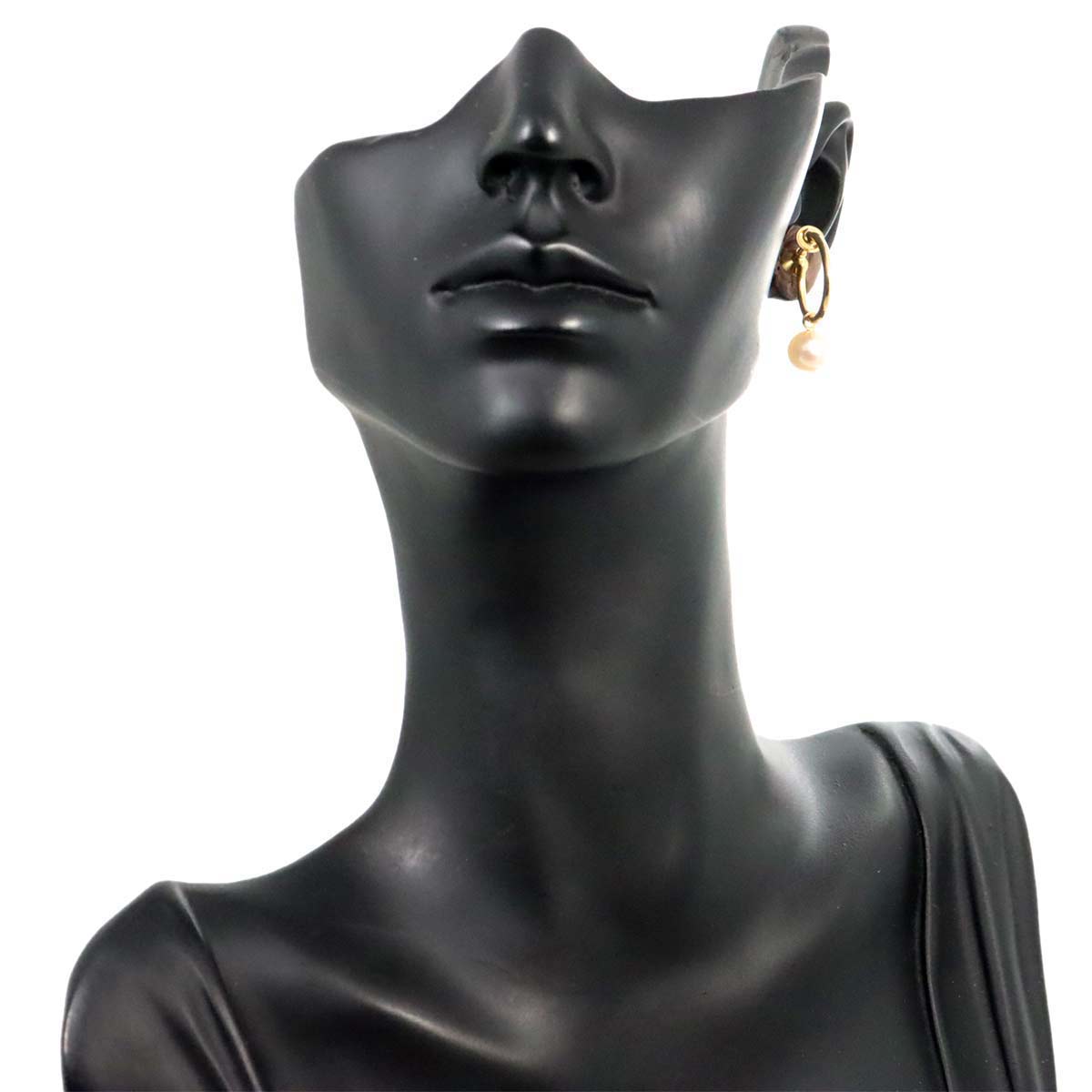 MIKIMOTO Akoya Pearl 7.2mm Earrings 18K Yellow Gold 750