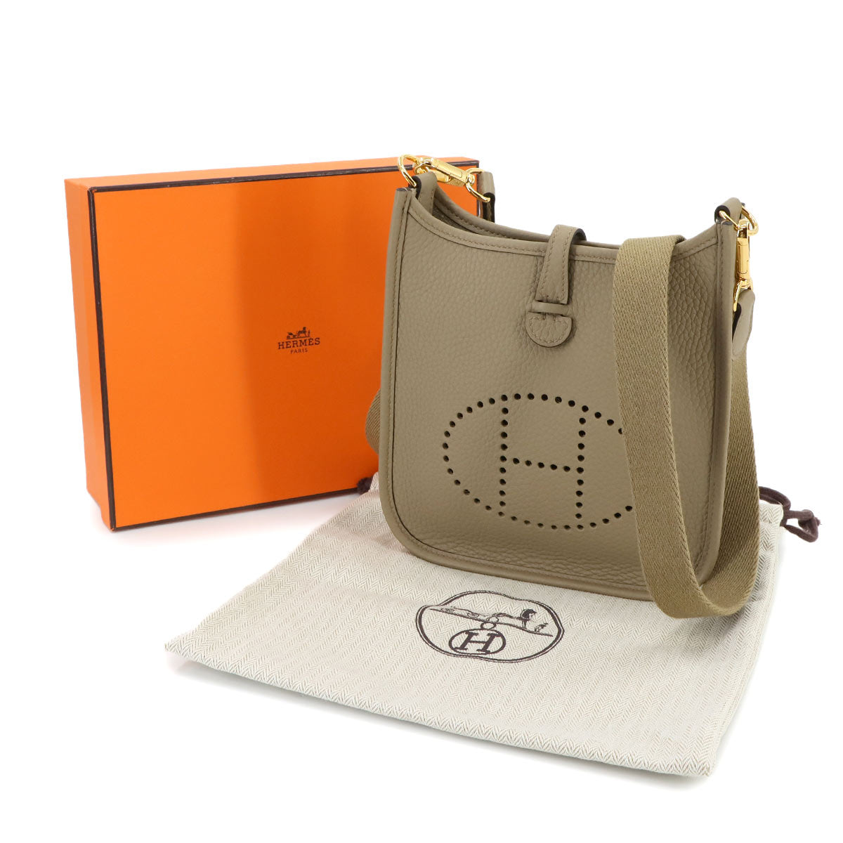 Evelyne Amazone TPM Shoulder Bag Taurillon Clemence Beige Marfa 90274193