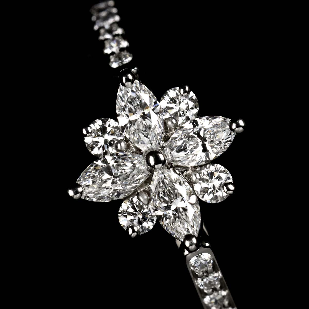 Victoria Diamond Ring Platinum Size5.25(US)