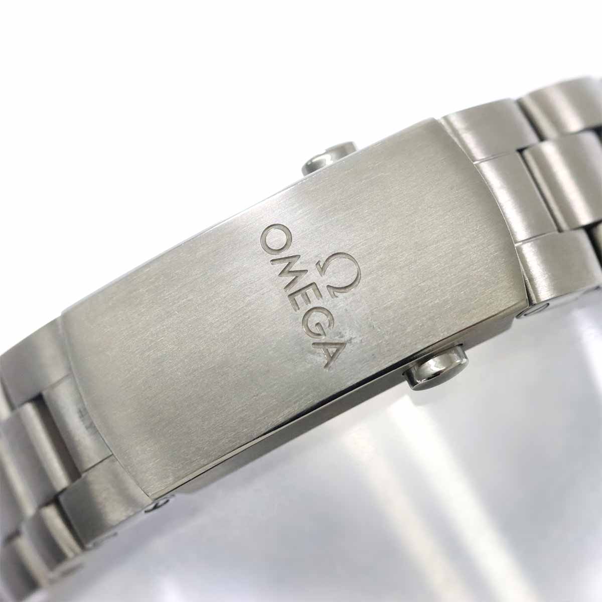 Seamaster Planet Ocean 600M 232.90.38.20.03.001 Blue Dial