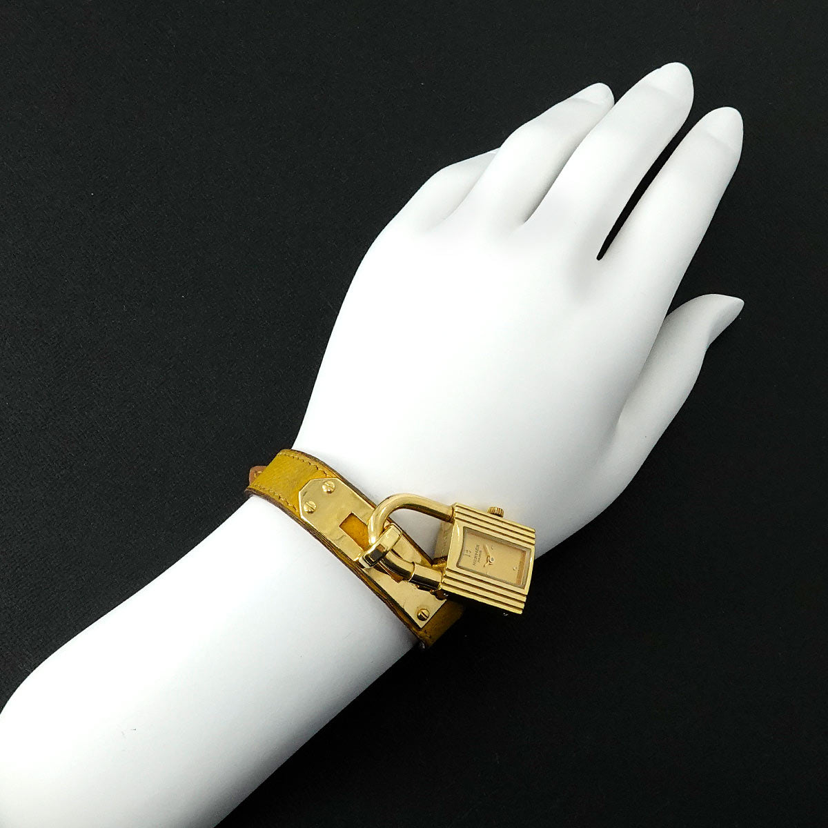 Kelly Watches Quartz Gold Dial Vintage Cadena Ladies Watch