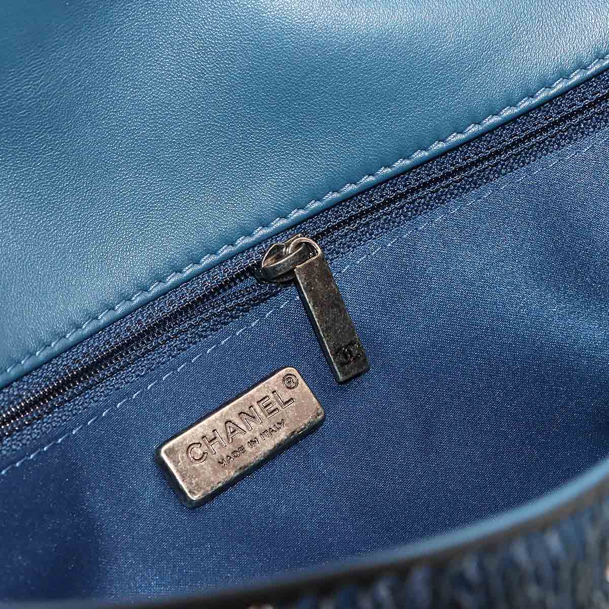 Coco Cuba Chain Shoulder Bag Spangle Leather Blue Purse