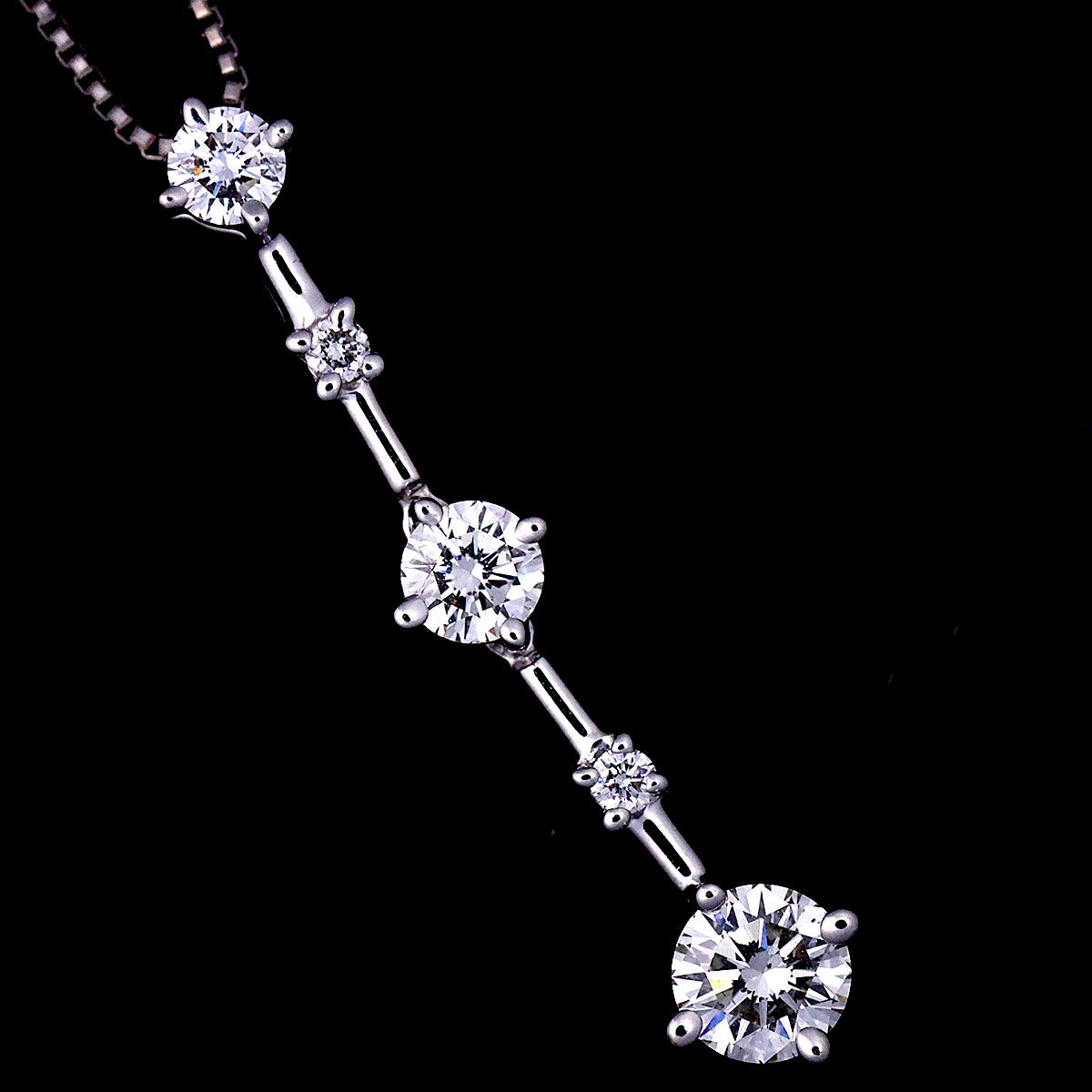 Diamond 0.50ct Necklace 18K WG White Gold 750