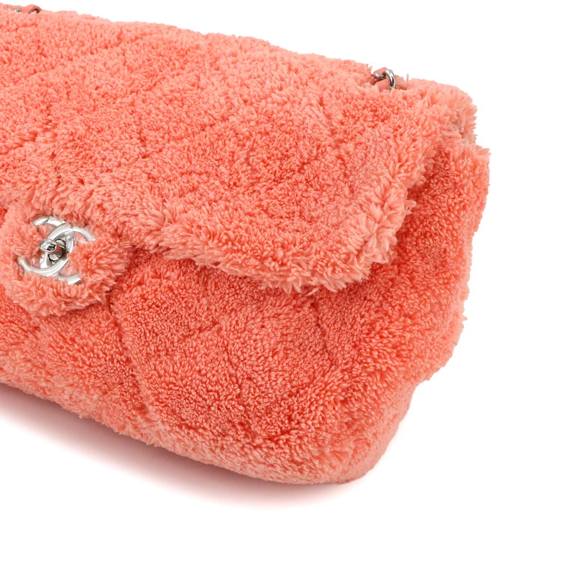 Matelasse Chain Shoulder Bag Mix Fiber Leather Pink AS0603