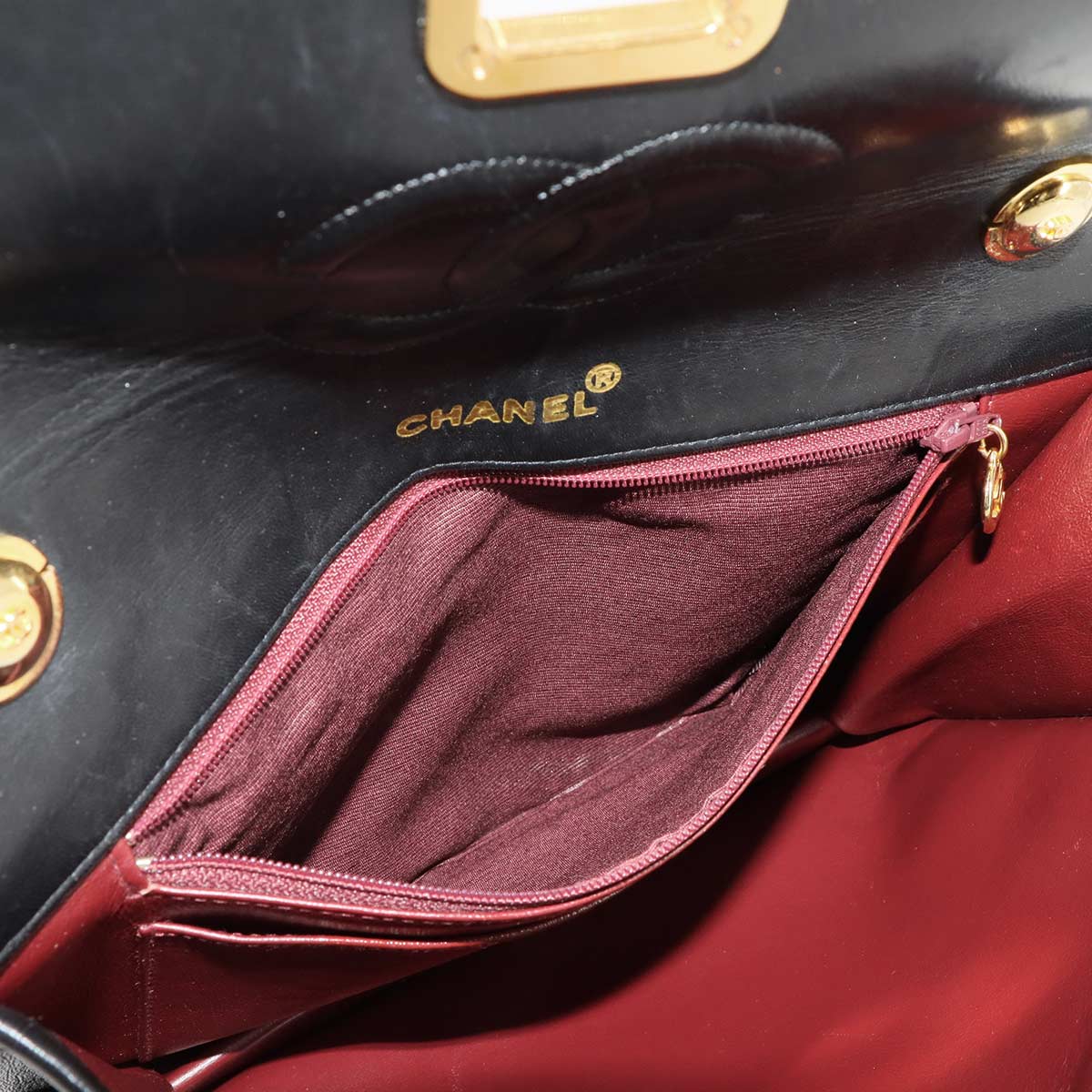 Matelasse Shoulder Bag Leather Black Vintage