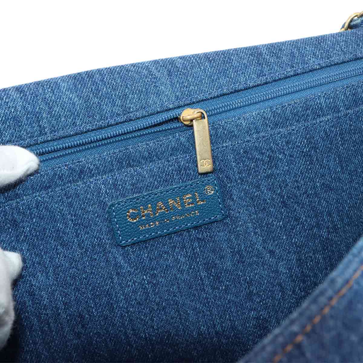 CHANEL Egypt Chain Shoulder Bag Denim Shearling Blue Purse