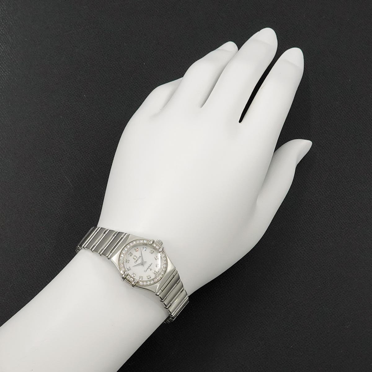 Constellation Mini 1460 75 Diamond Quartz White Shell Dial