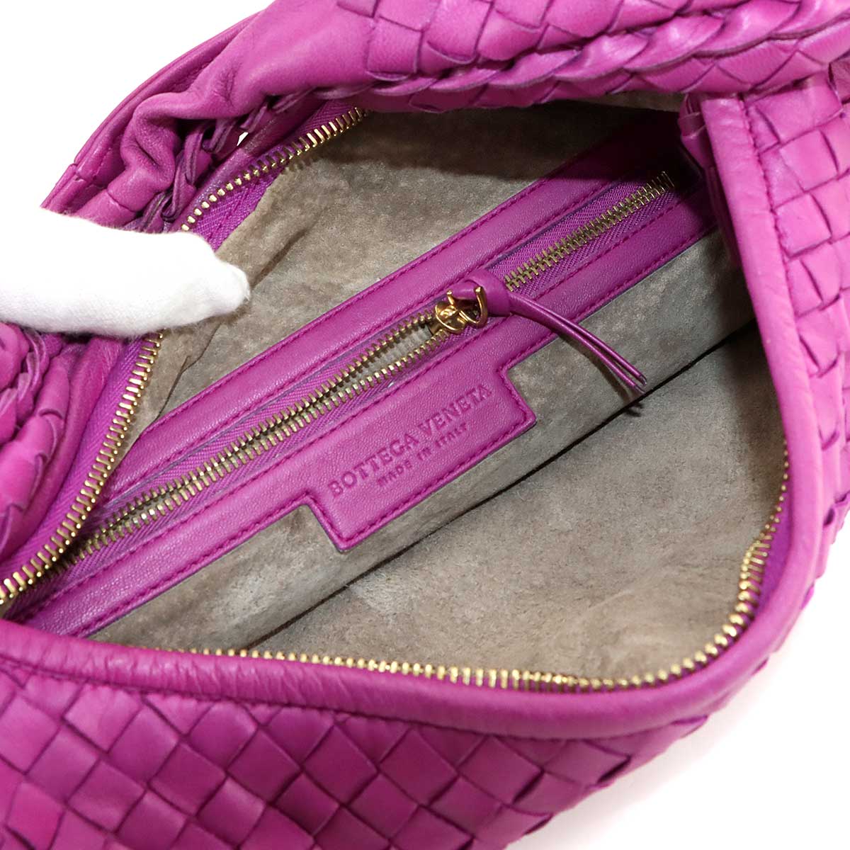 Intrecciato Shoulder Bag Leather Purple 115653