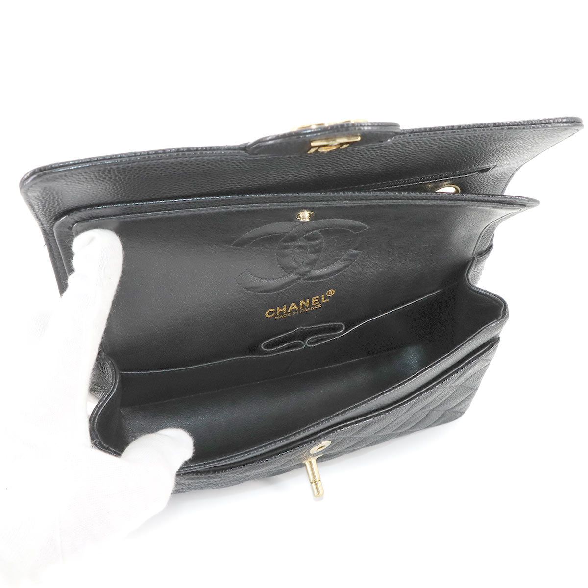 Matelasse 23 Chain Shoulder Bag Leather Black A01113