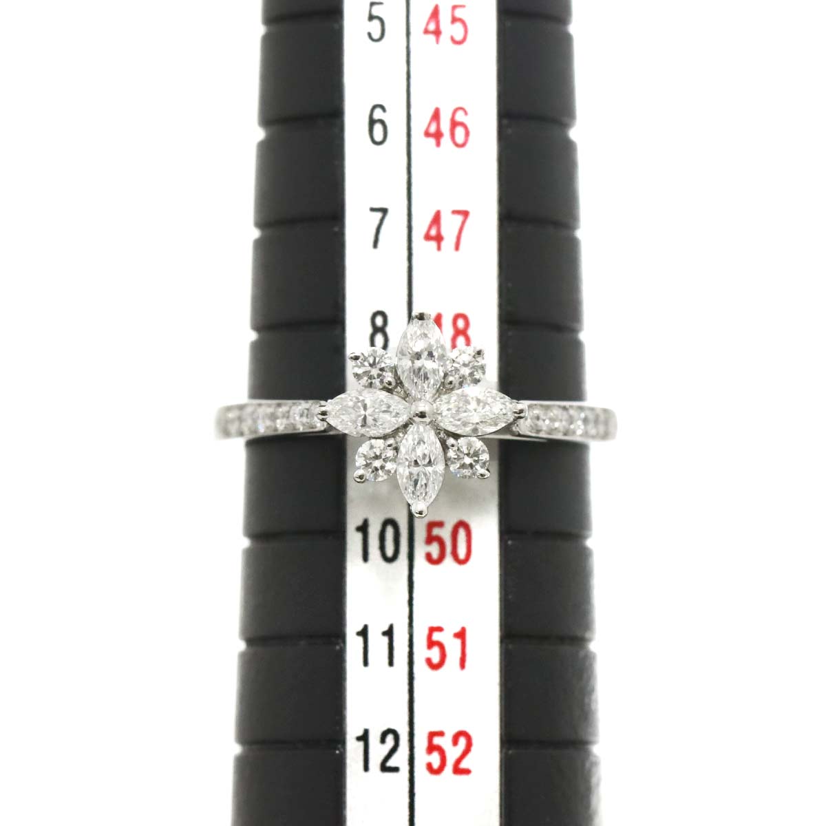 Diamond Flower Ring Platinum Size4.75-5(US)