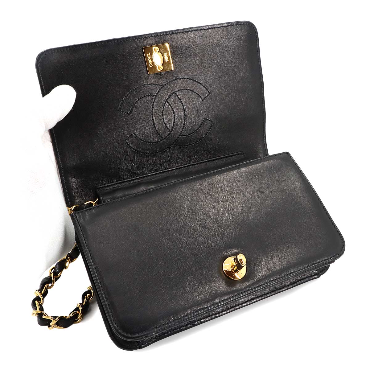 Matelasse Chain Shoulder Bag Leather Black Vintage Purse