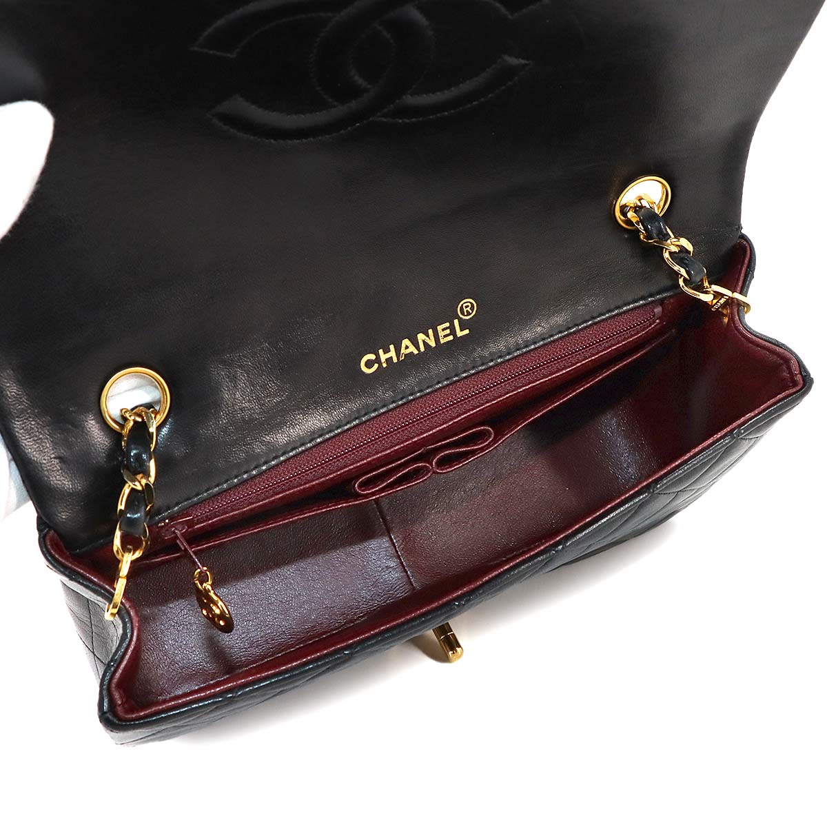 Matelasse Chain Shoulder Bag Leather Black Vintage Purse