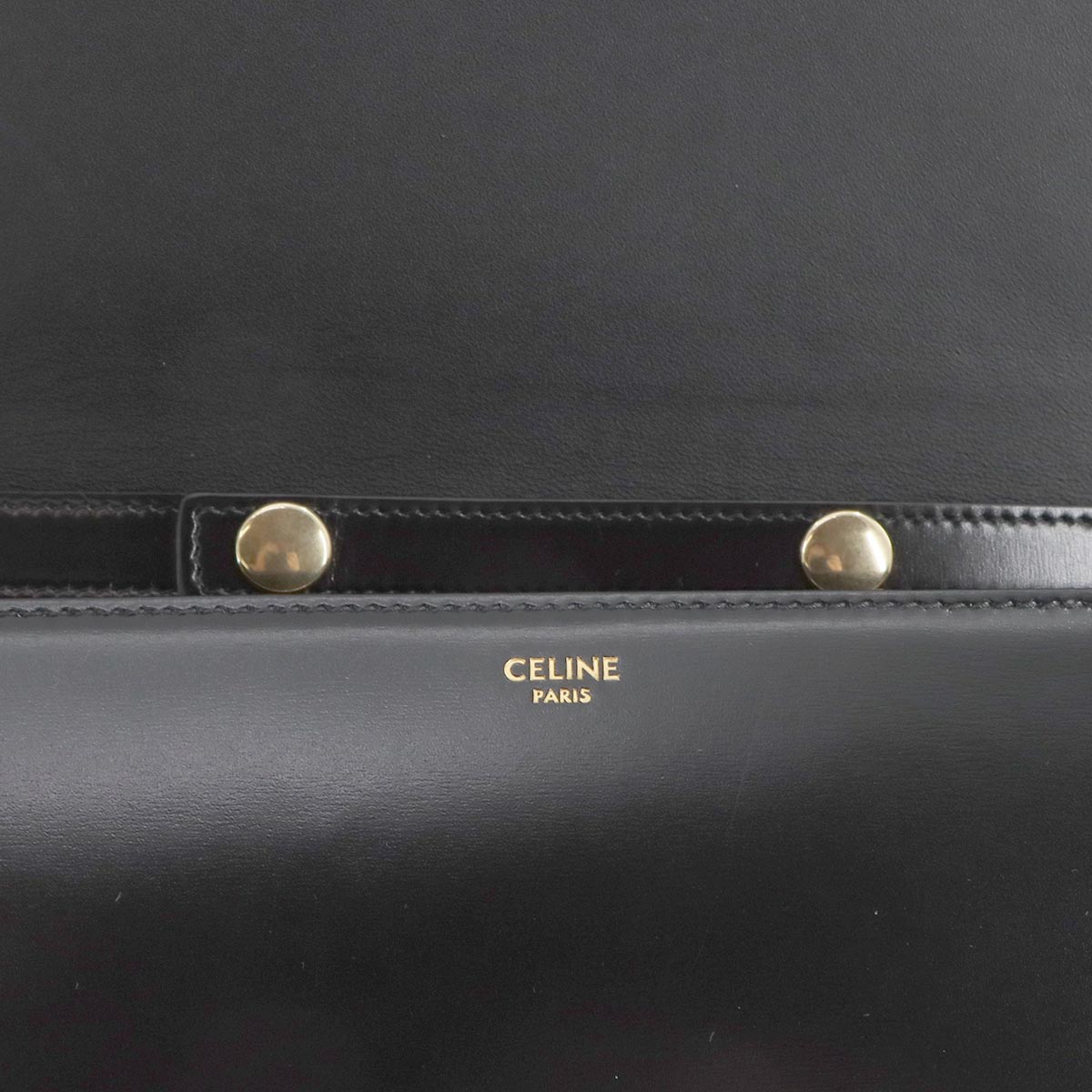 Triomphe Shoulder Bag Leather Black Purse
