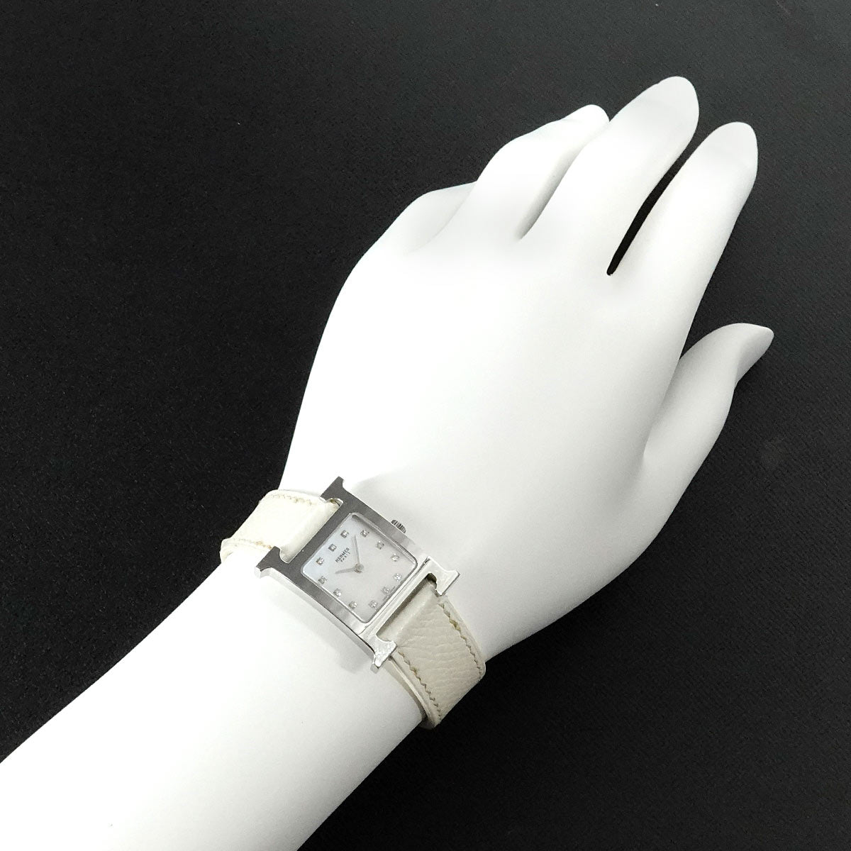 H Watch HH1 210 White Shell Dial 12P Diamond Quartz