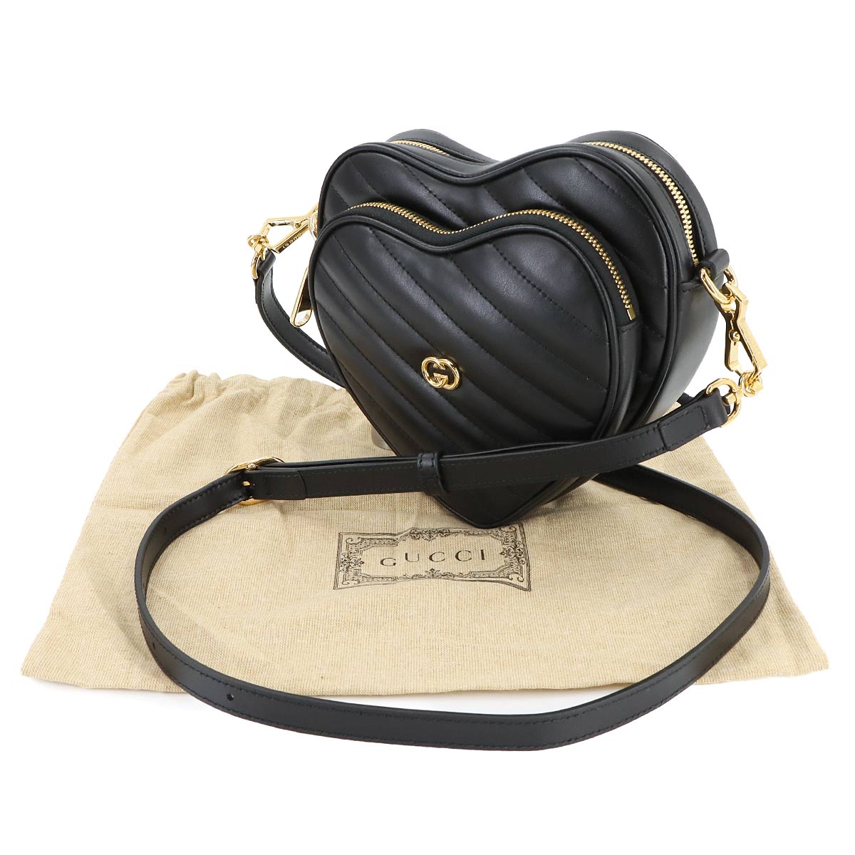 Interlocking G Heart Shoulder Bag Leather Black 751628 Purse