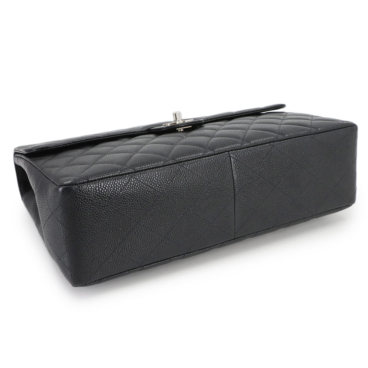 Matelasse 30 Chain Shoulder Bag Leather Black A28600