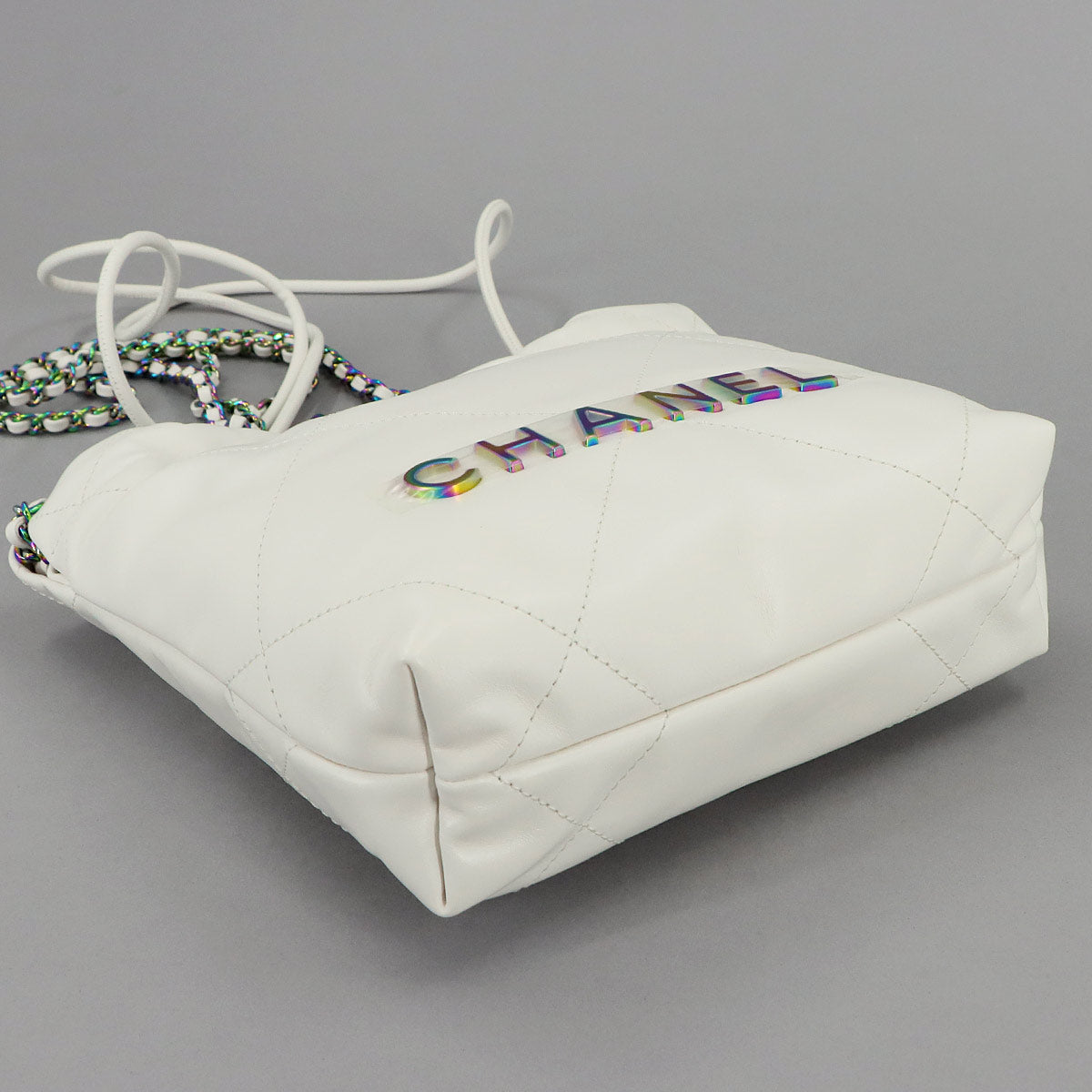 CHANEL 22 Mini Chain Hand Shoulder Bag Leather White AS3980 Purse