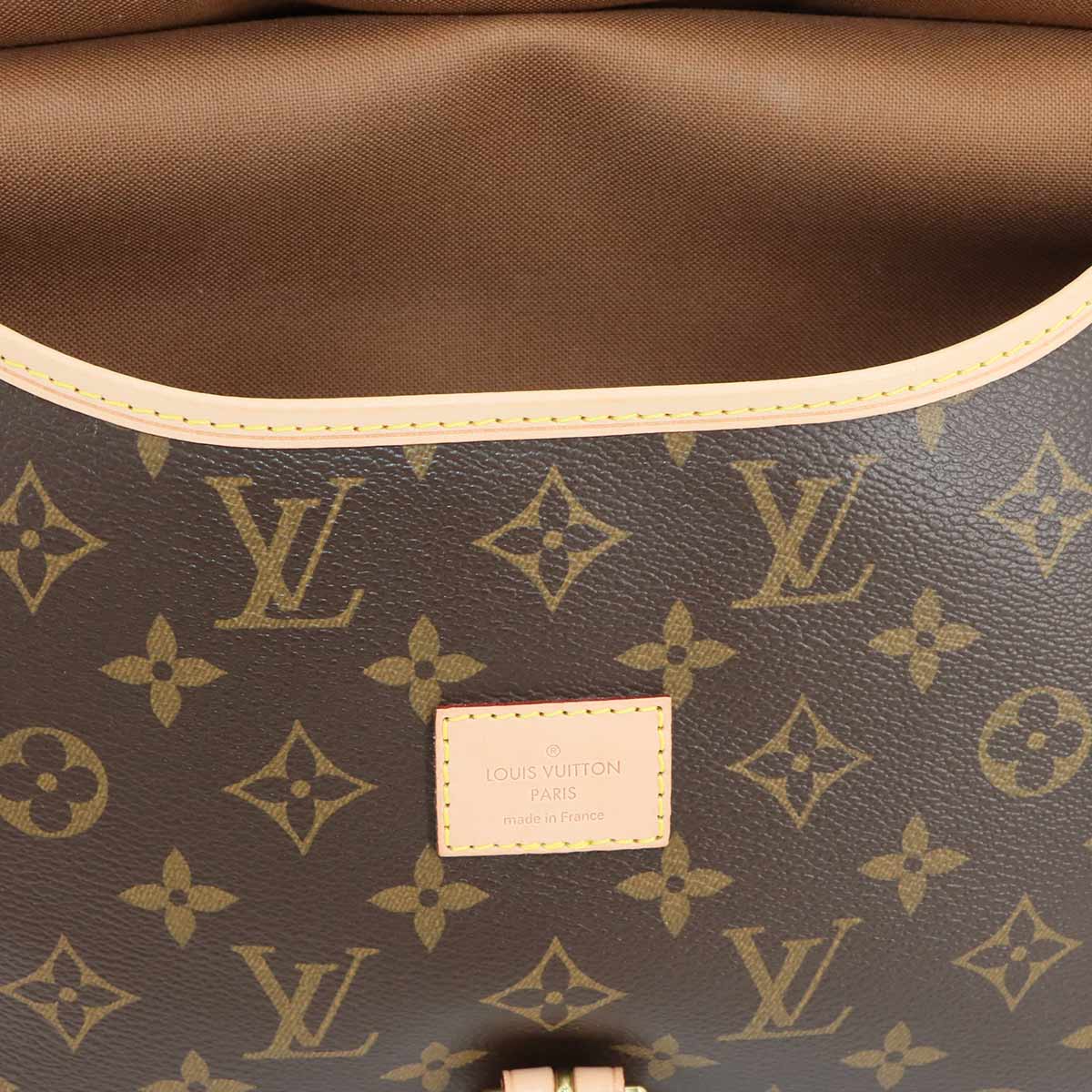 LOUIS VUITTON Monogram Samur 30 Shoulder Bag Brown M42256 Purse