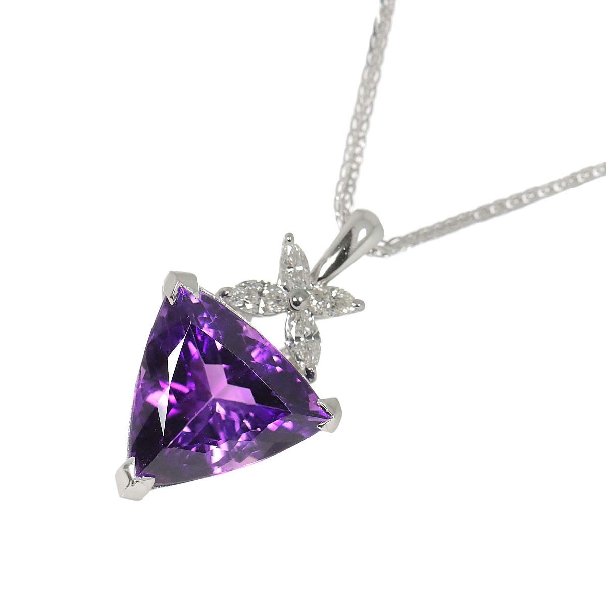 Amethyst 5.53ct Diamond 0.30ct Necklace 18K WG White Gold 750