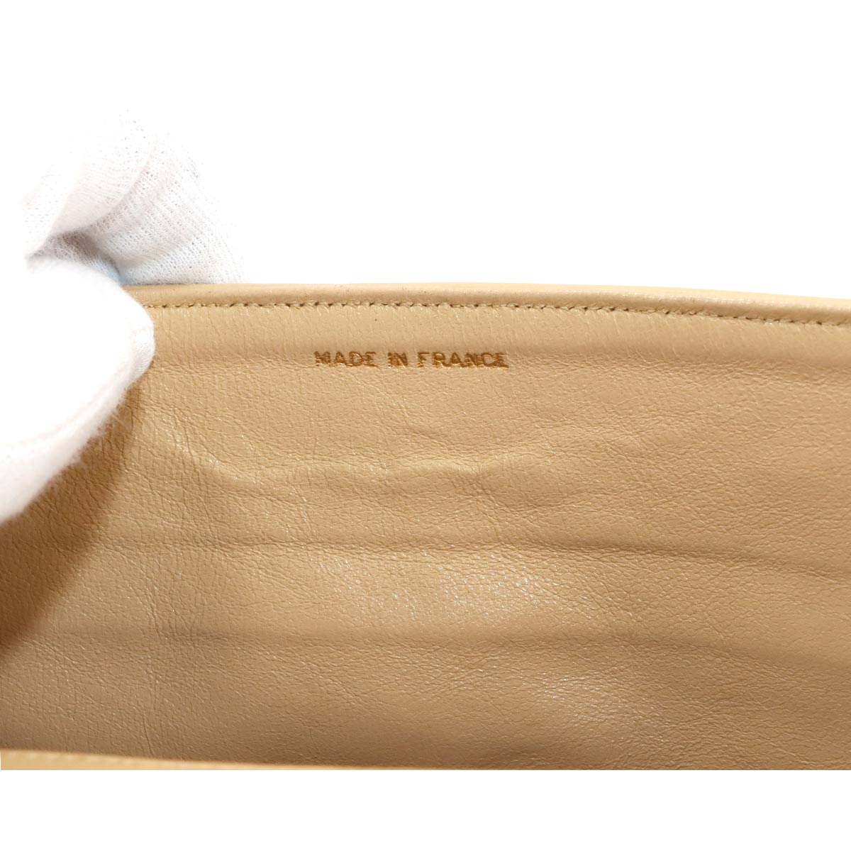 Matelasse Chain Shoulder Bag Leather Beige Vintage