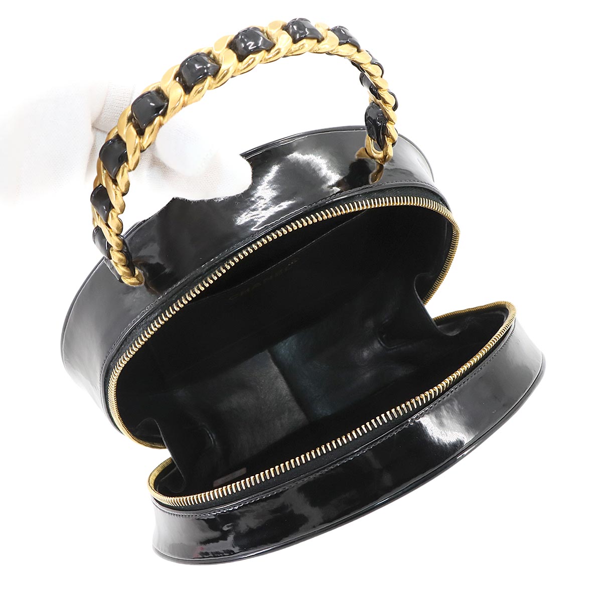 Matelasse Round Vanity Hand Bag Enamel Black White Vintage