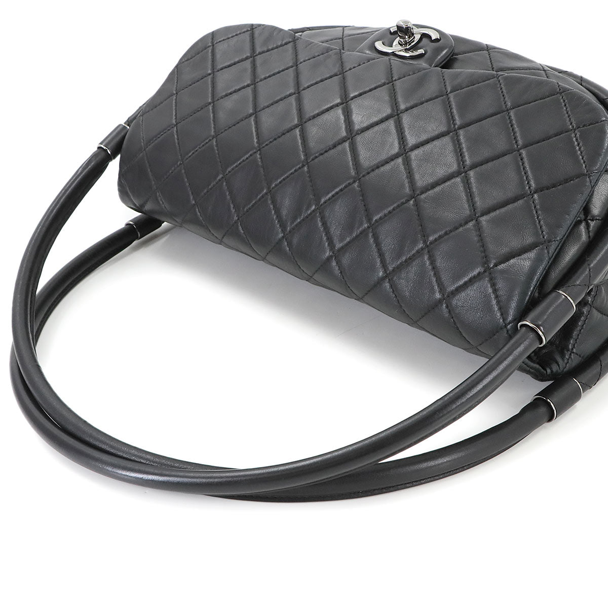 Matelasse Hula Hoop Hand Bag Leather Black Purse