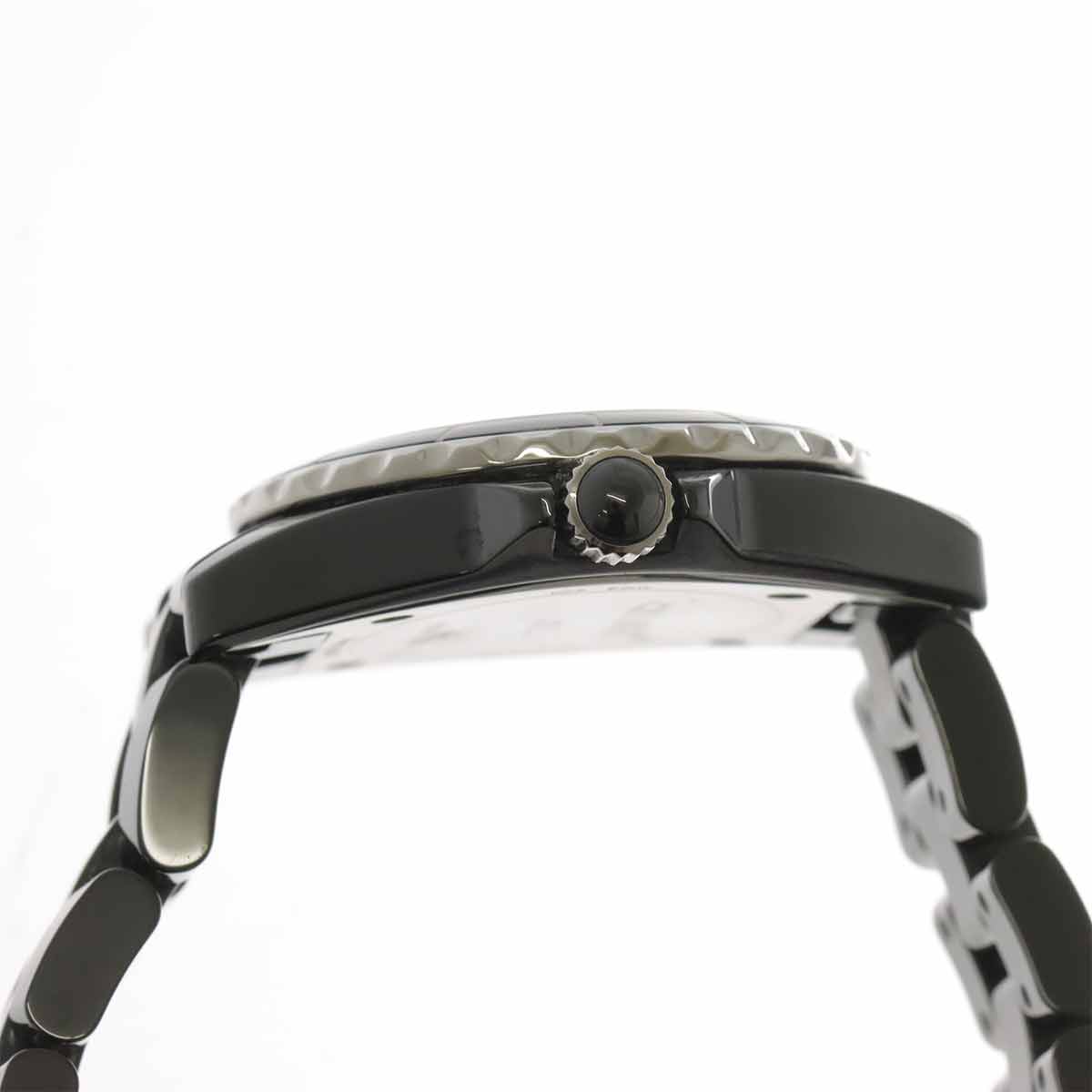 J12 Intense Black 29mm H4196 Quartz Ceramic Black Dial Ladies