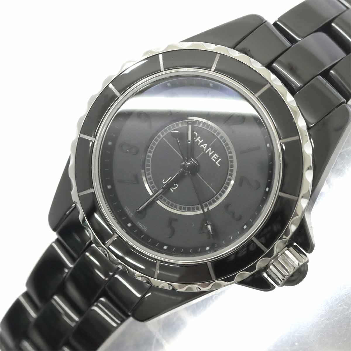 J12 Intense Black 29mm H4196 Quartz Ceramic Black Dial Ladies