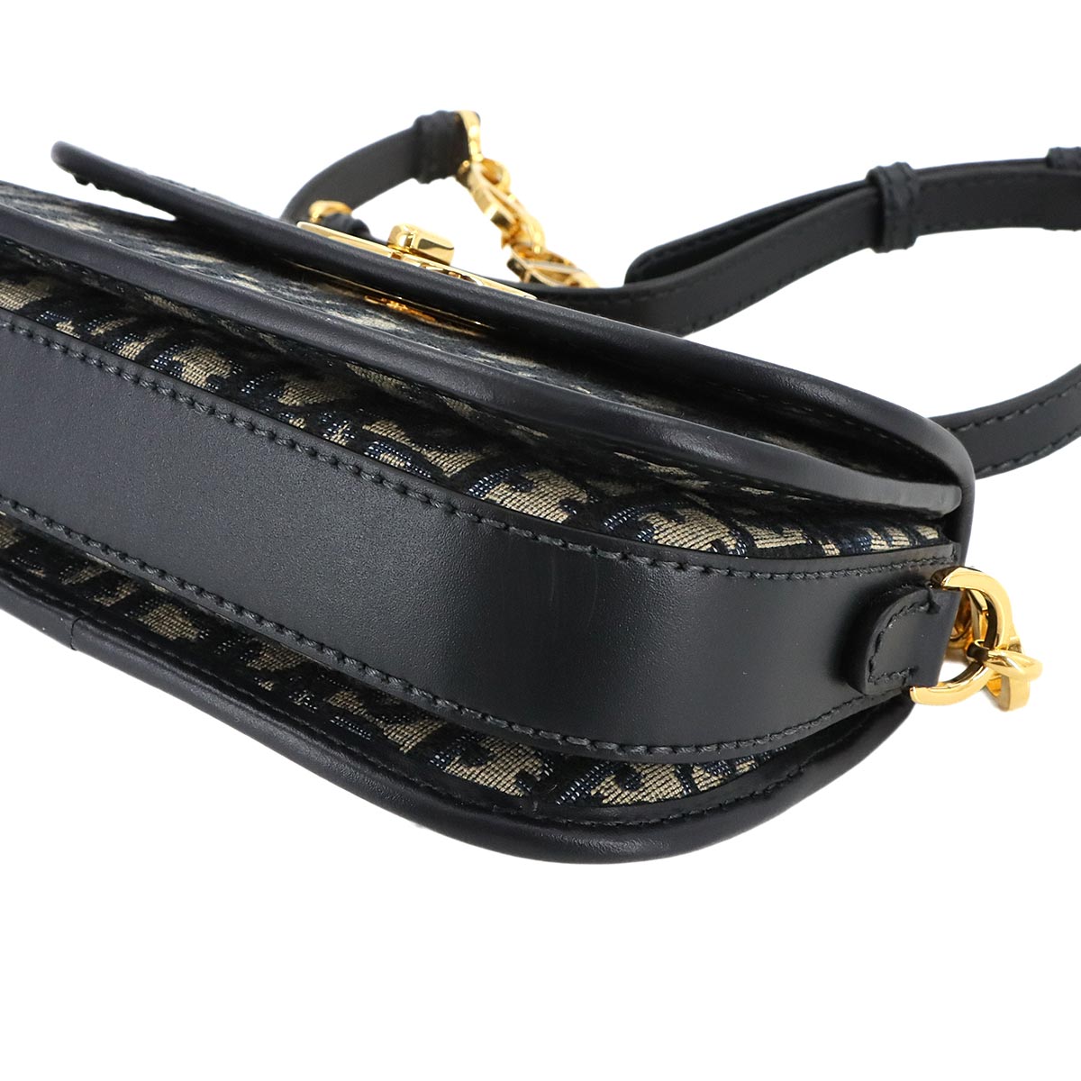 Oblique 30 Montaigne Avenue Small Shoulder Bag Canvas