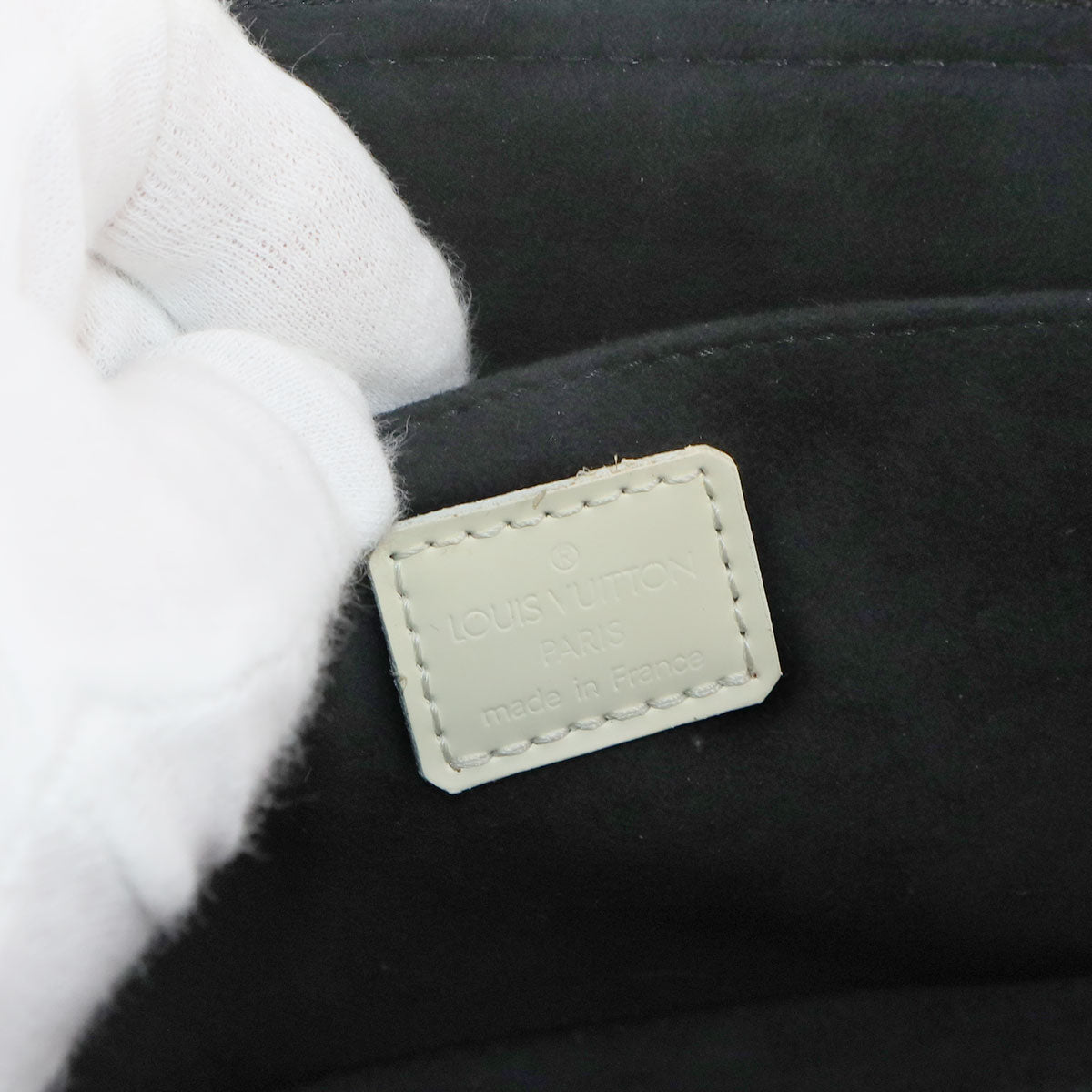 Monogram Graffiti Alma Horizontal Hand Bag M92175