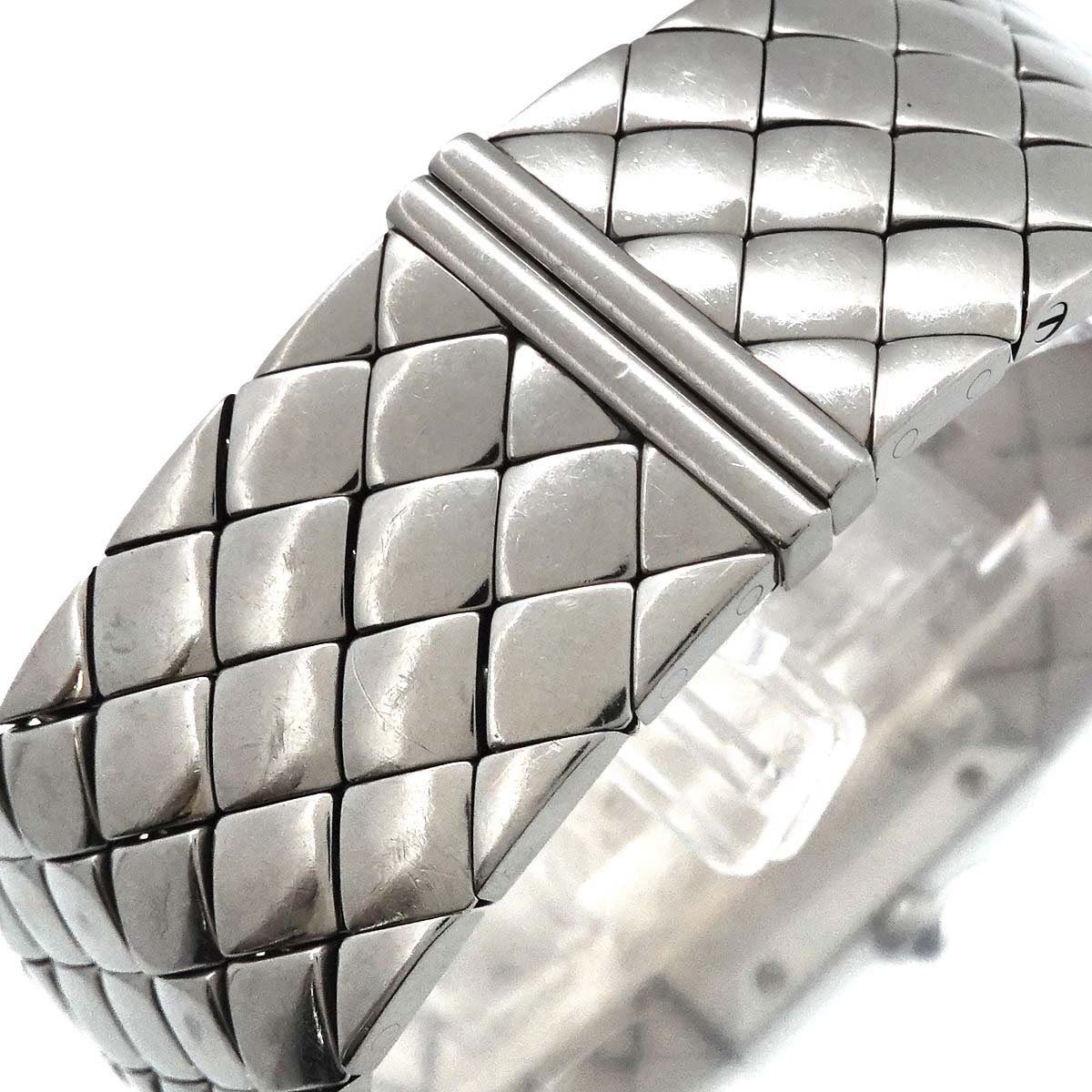 Matelasse H0009 Quartz Black Dial Ladies Wrist Watch