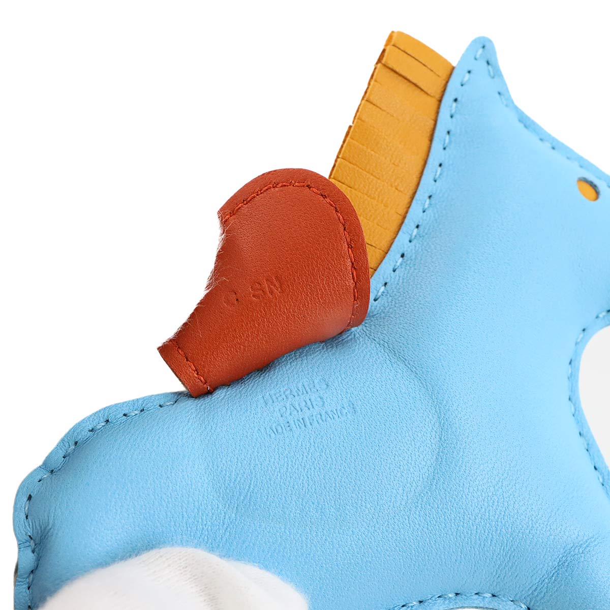 Rodeo MM Bag Charm Agneau Milo Celeste Natural button d'or